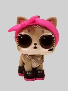 L.O.L. Surprise! Fluffy Pets Purrs Winter Disco Glitter Snow BB, EUC